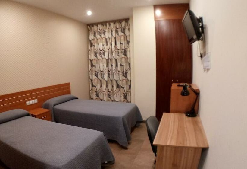 Номер Стандарт, Hostal Venecia Ii