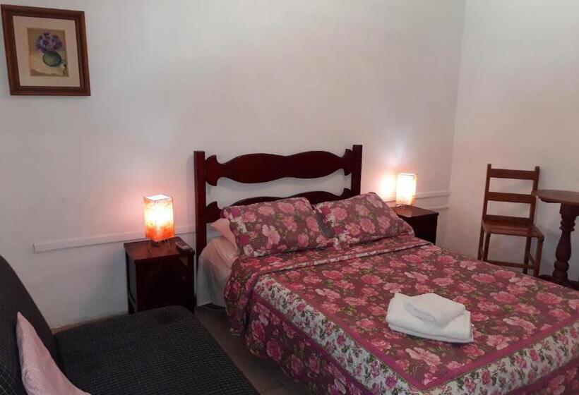 Quarto Estandar, Pousada Bom Bocado