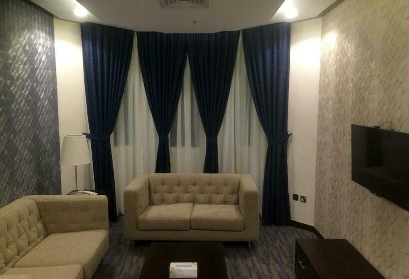 اتاق لوکس با تخت بزرگ, Regent Hotel Apartments