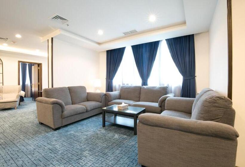 سوییت, Regent Hotel Apartments