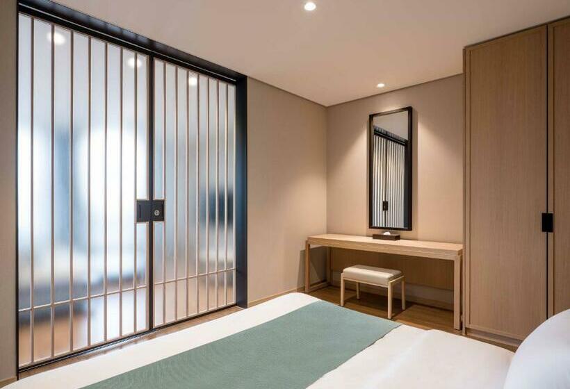 Люкс, Hanwha Resort Geoje Belvedere