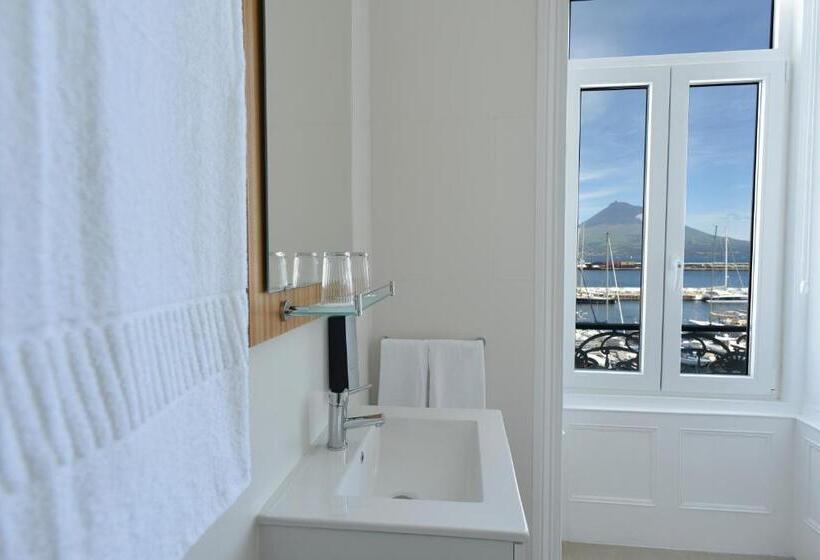 Номер Deluxe Вид на Море, Internacional Azores Boutique