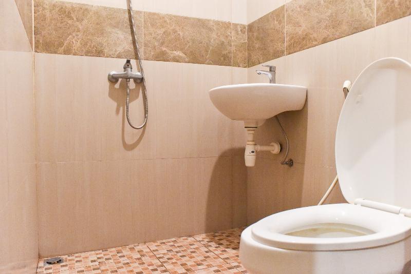 Номер Стандарт, Reddoorz Near Surabaya Town Square