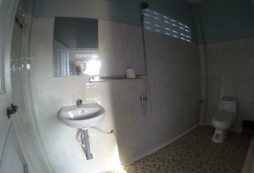 Quarto Estandar, Ing Ing Guesthouse