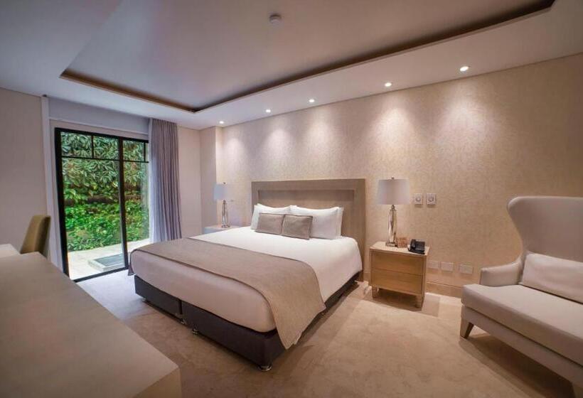 디럭스 룸 킹사이즈 침대, Alko Hotel Cotona