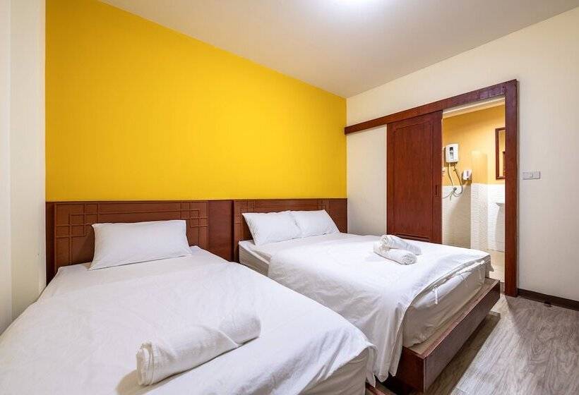 Quarto Familiar, Scala Hostel