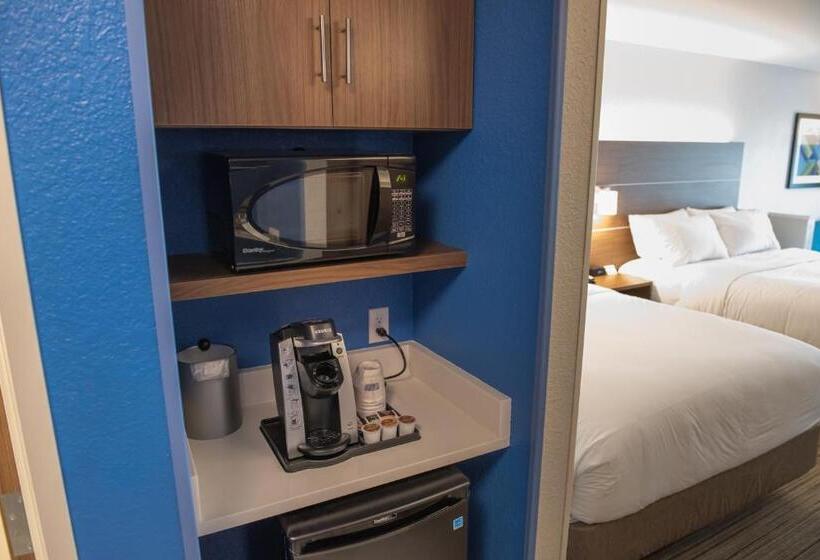 Номер Стандарт Адаптированный для Инвалидов, Holiday Inn Express & Suites   Orland Park Mokena, An Ihg