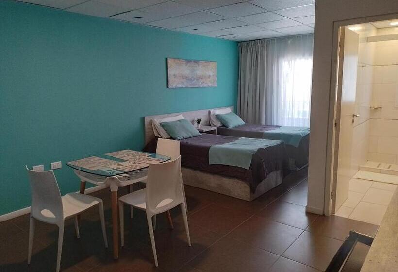 발코니가 있는 스위트, Ph Suites