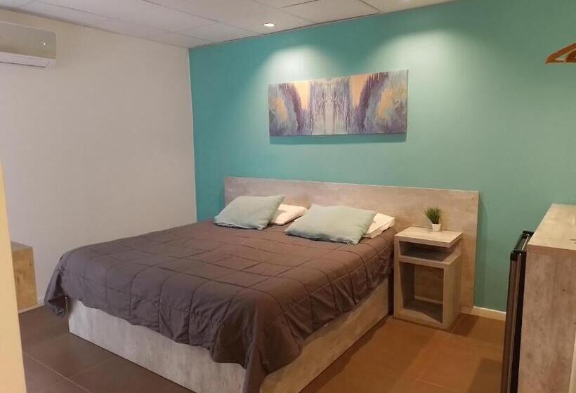 디럭스 스위트, Ph Suites