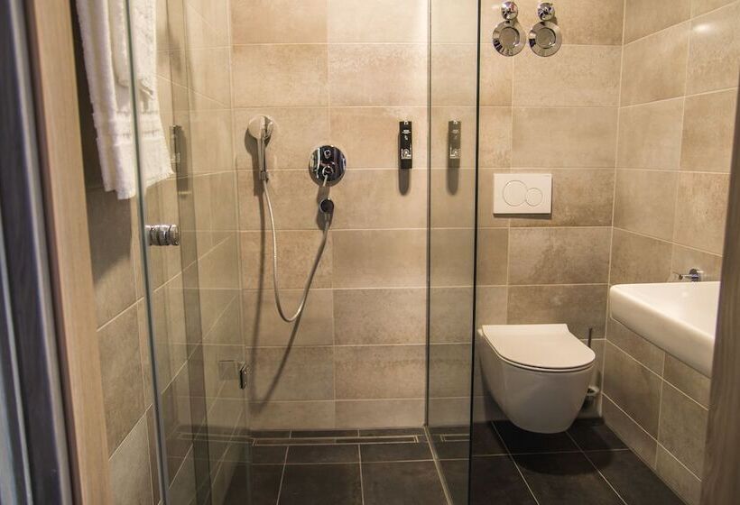 اتاق استاندارد با تخت دوبل, Hayta Hotel Stuttgart Airport Messe