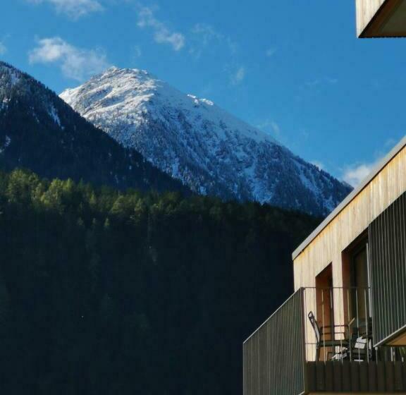 Апартаменты Deluxe 2 Спальни, Allsuite Resort Otztal