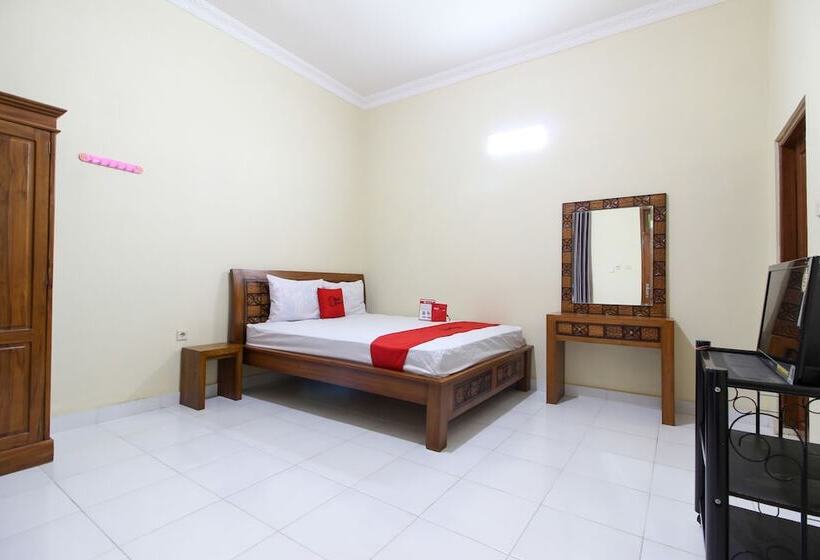 Номер Стандарт, Reddoorz Near Candi Ratu Boko