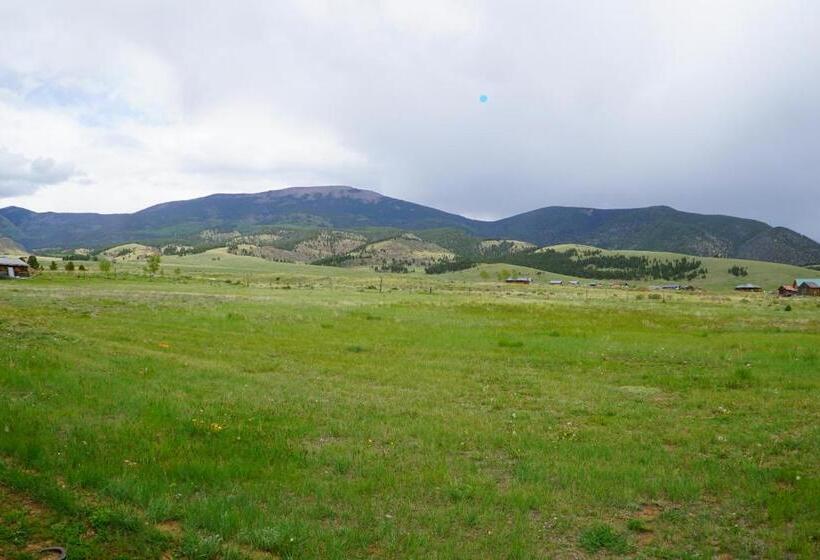 Люкс, Eagle Nest Fly Shack & Lodge