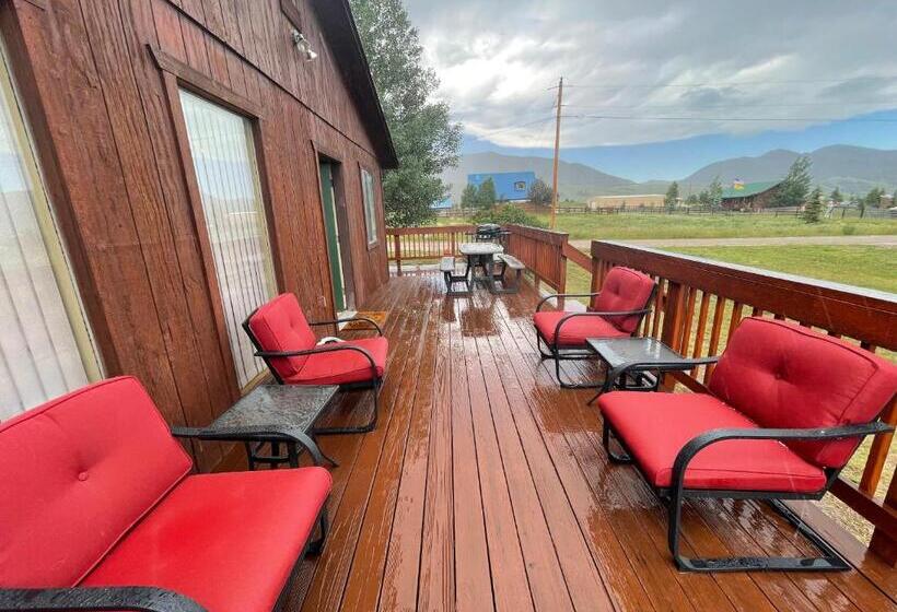 Дом 3 Спальни, Eagle Nest Fly Shack & Lodge
