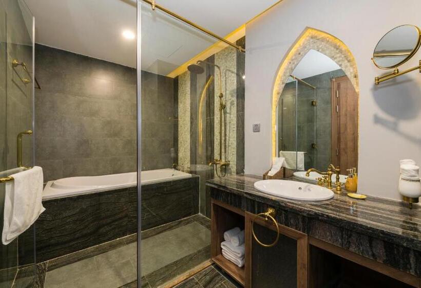 سوییت خانوادگی, My Son Heritage Resort And Spa