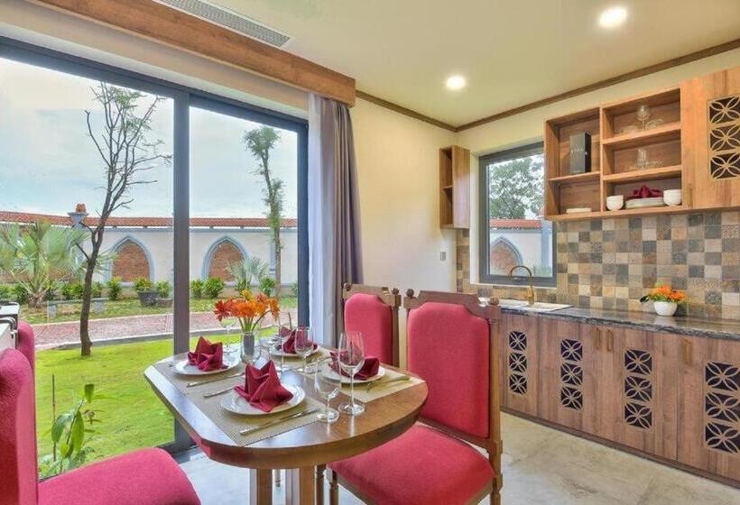 ویلای 2 خوابه, My Son Heritage Resort And Spa
