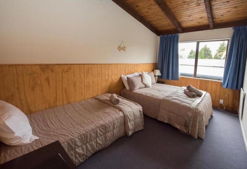 Номер Economy, Adventure Lodge And Motels And Tongariro Crossing Track Transport