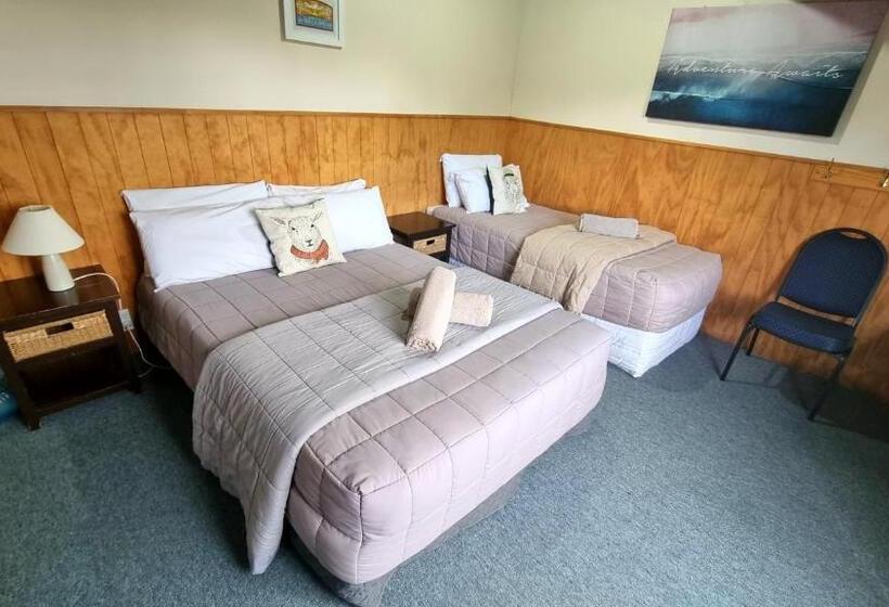 Семейный Номер Совместный Санузел, Adventure Lodge And Motels And Tongariro Crossing Track Transport