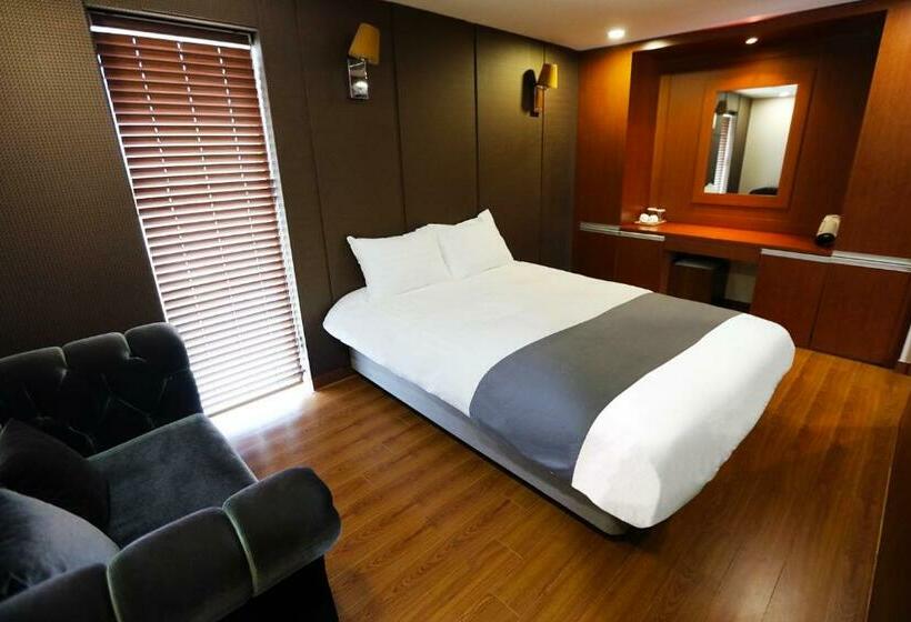 Люкс с гидромассажем, Sobaeksan Punggi Spa Resort
