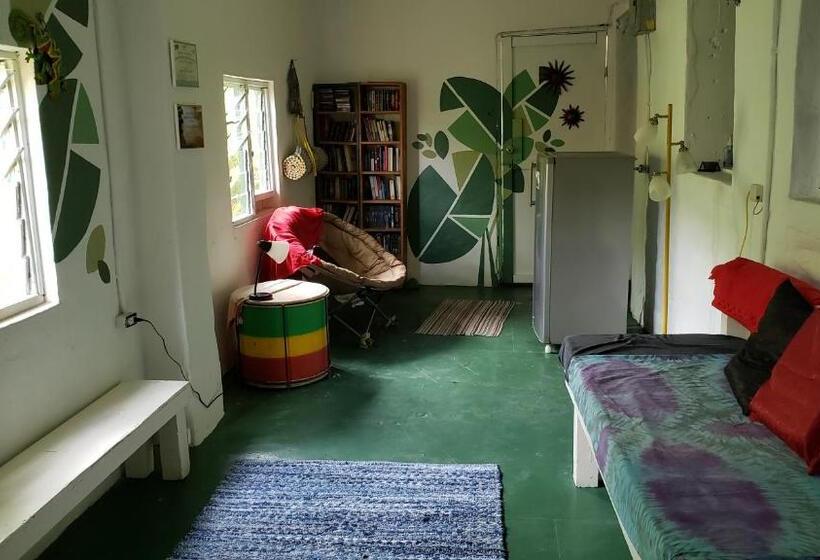 سوییت با چشم‌انداز باغ, Prince Valley Guesthouse
