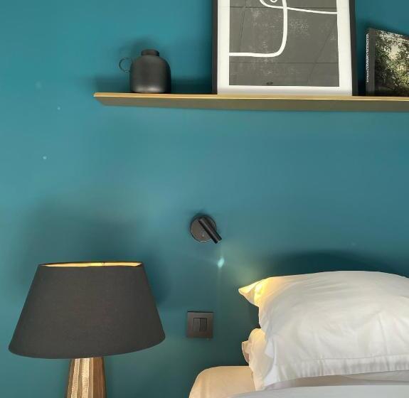 Quarto Estandar com Sacada, Ostan Hôtel Boutique