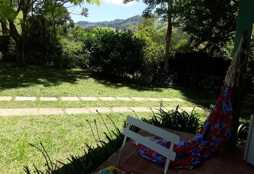 샬레, Aconchego Da Roça