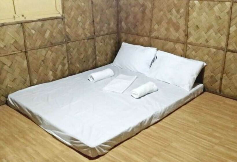 Номер Economy, V House