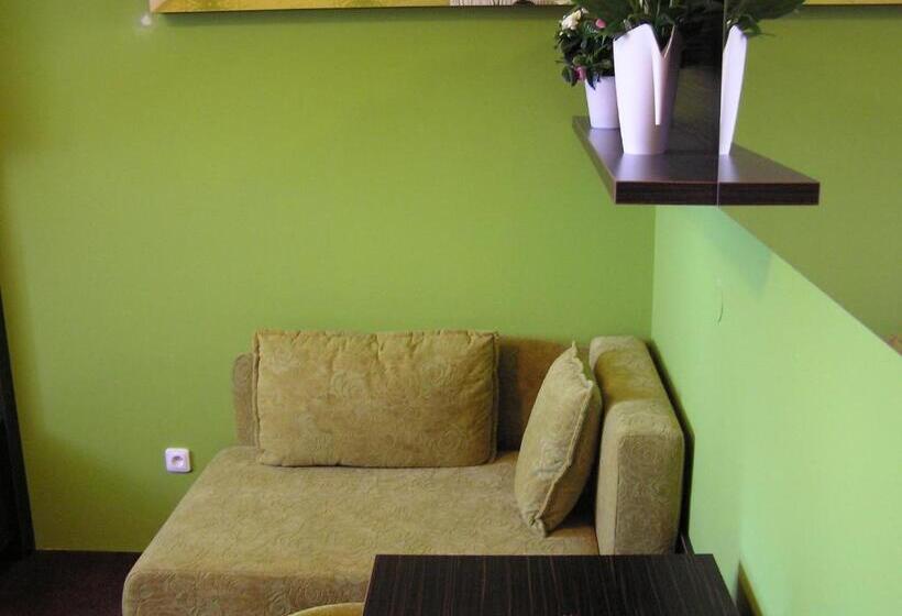 اتاق لوکس, Wellness Penzion Kroměříž   Zlobice