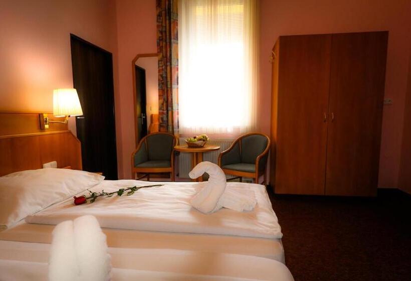آپارتمان 2 خوابه, Wellness Penzion Kroměříž   Zlobice