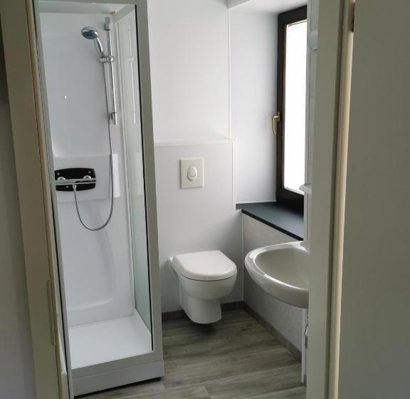 Quarto Estandar Individual, Chez Phil
