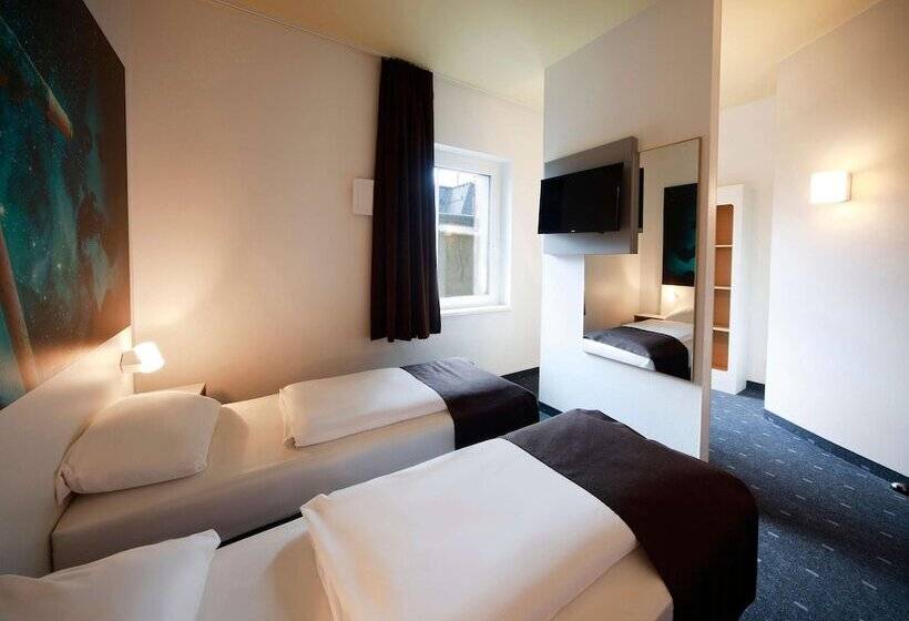 Номер Стандарт Трехместный, B&b Hotel Jena