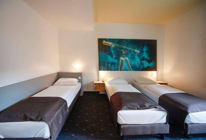 Номер Стандарт Трехместный, B&b Hotel Jena