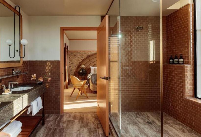 带大床的标准间, Santa Monica Proper Hotel, A Member Of Design Hotels