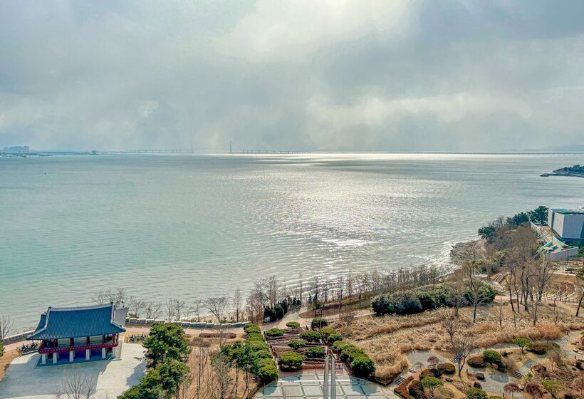 اتاق پرمیوم با چشم‌انداز دریا, Airsky Hotel Incheon