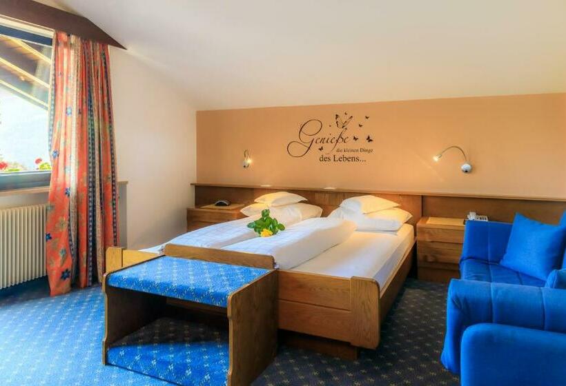 Номер Стандарт с Балконом, Garni Hotel Farmerhof