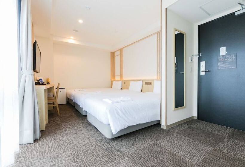 Quarto Triplo Estandar, Henn Na Hotel Kyoto Hachijoguchi