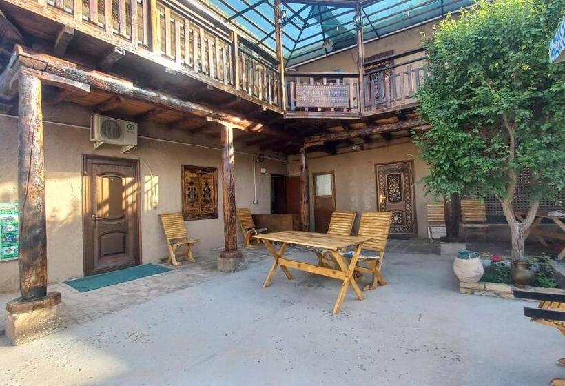اتاق خانوادگی, B&b, Khiva ,, Abdullah  In Ichan Kala