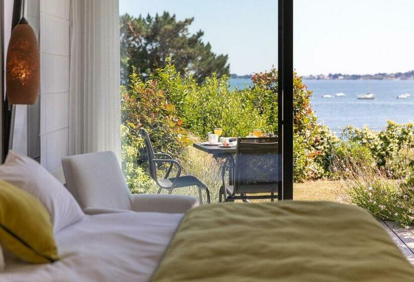 Номер Deluxe Вид на Море, La Villa Du Guern