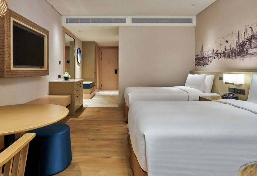 Номер Executive, Doubletree By Hilton Shanwei
