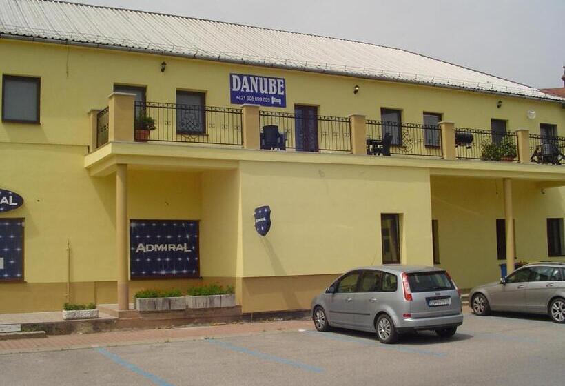 1 Bedroom Apartment, Ubytovanie Danube