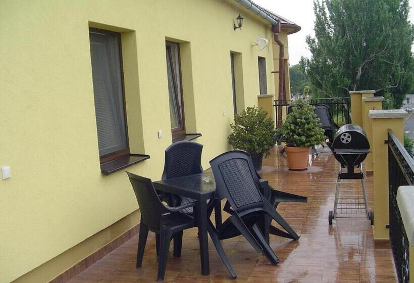 2 Bedroom Apartment, Ubytovanie Danube