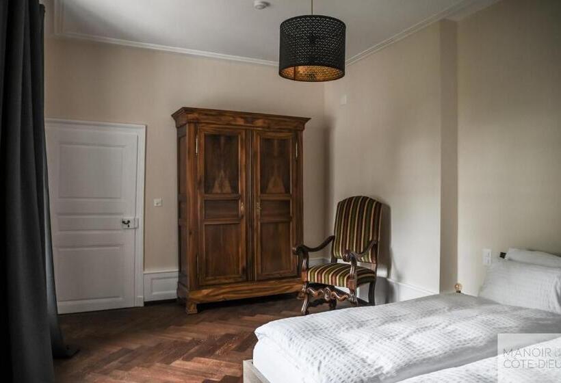 Люкс Повышенной Комфортности, Manoir De La Côte Dieu
