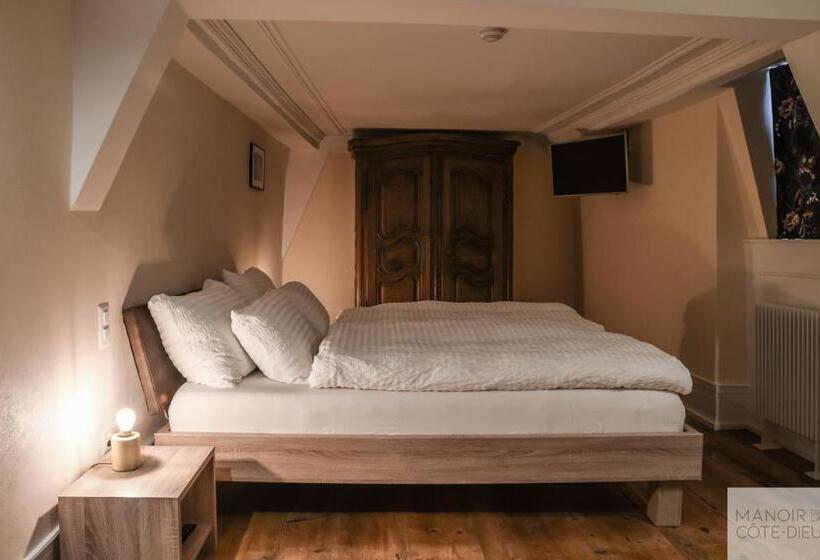 Номер Стандарт, Manoir De La Côte Dieu
