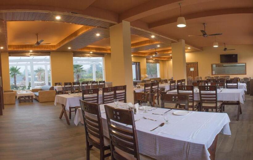 프레지덴셜 스위트, The Darien Resort