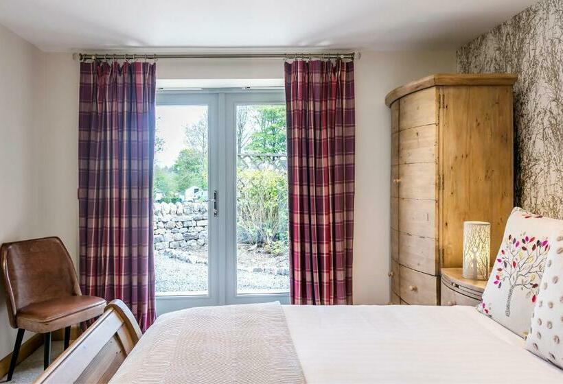 キングサイズベッドのデラックスルーム, The Gamekeeper S Inn