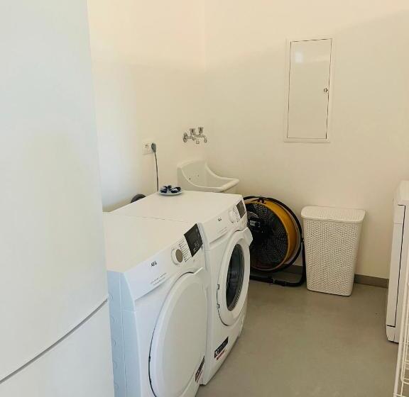 带1个卧室的公寓, Landlord Bij Leuven