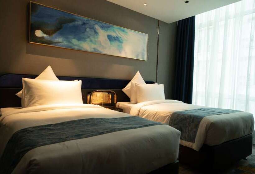 Chambre Deluxe, Ames