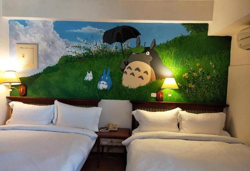 اتاق خانوادگی, Little Paradise Inn