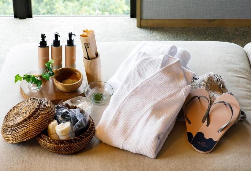 Номер Стандарт с Балконом, Glamday Style Okinawa Yomitan Hotel & Resort