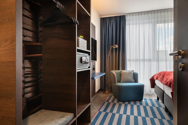 高级大房间, Holiday Inn   The Niu, Keg Hamburg Ost, An Ihg